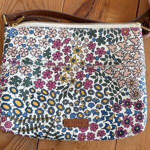 Fossil Floral crossbody purse